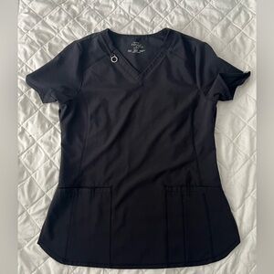 Cherokee infinity  scrub top - Small